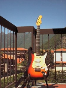FENDER STRATOCASTER AMERICA 1964